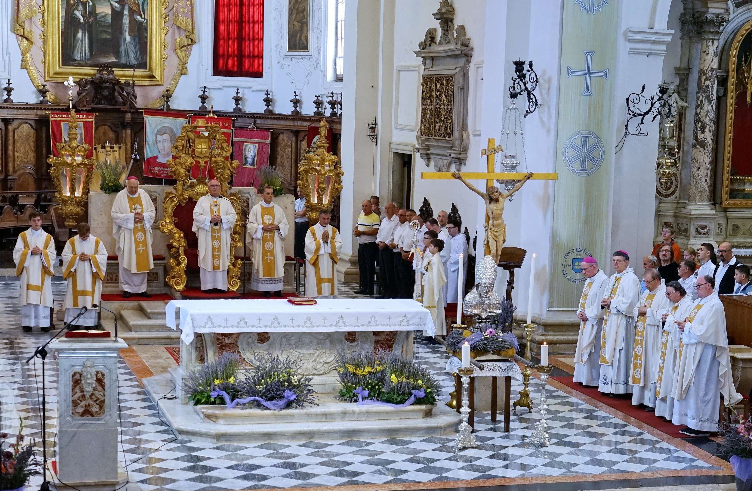 Slovenski škofje vabijo k odgovorni udeležbi na volitvah